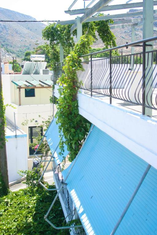 George Apartments Livadia  ภายนอก รูปภาพ